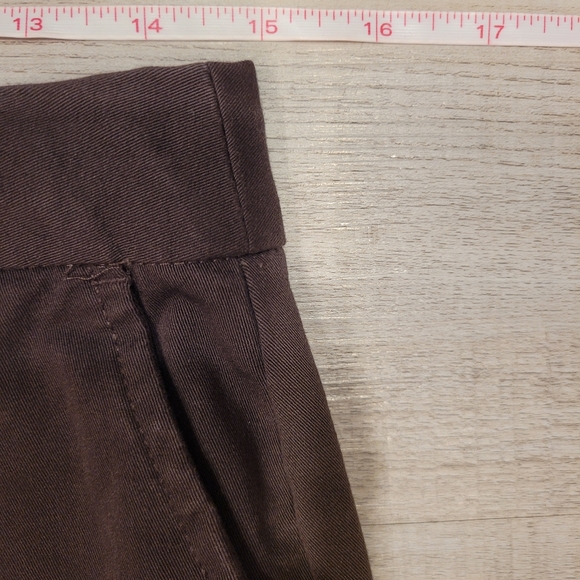 Gap skirt size 2 - Picture 9 of 9
